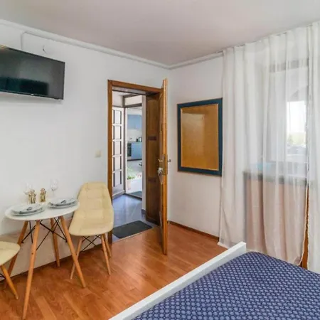 Mare - One Bedoom 1 Apartmán *