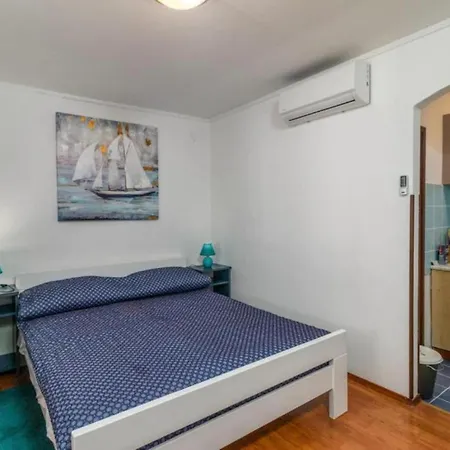 Mare - One Bedoom 1 Apartmán Jadranovo